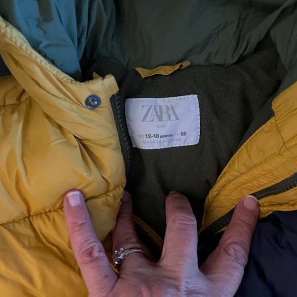 2 Infant Zara Puffer Water resistant Coats - Picture 2 of 7